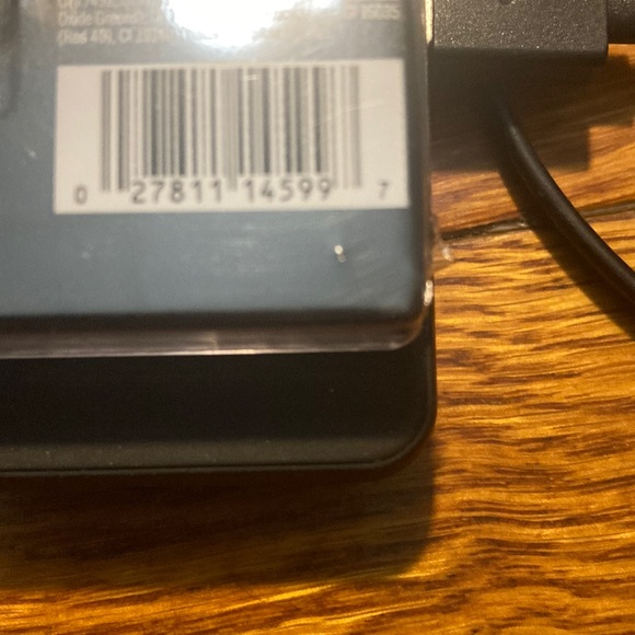 Blk/Opl 6 pan eyeshadow - Picture 4 of 4